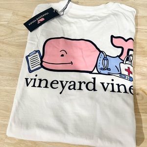 NWT Vineyard Vines health professional tee
